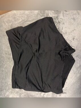 SHEIN Black Stretch Athletic Shorts